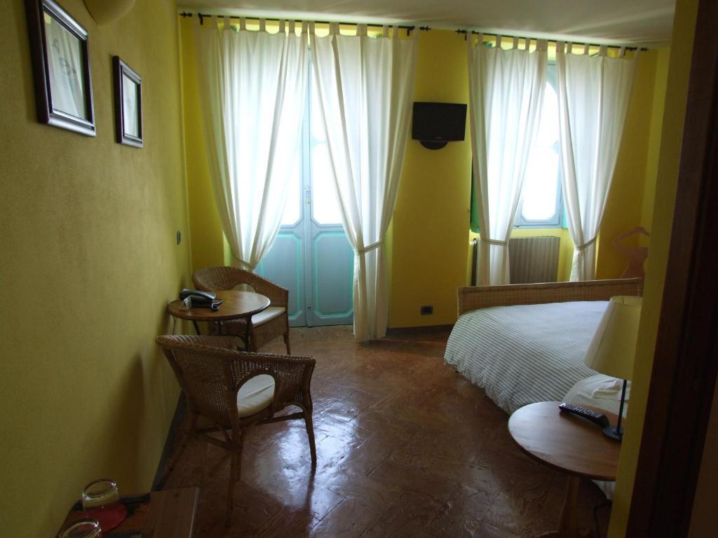 Locanda Chi Ghinn Verbania Phòng bức ảnh