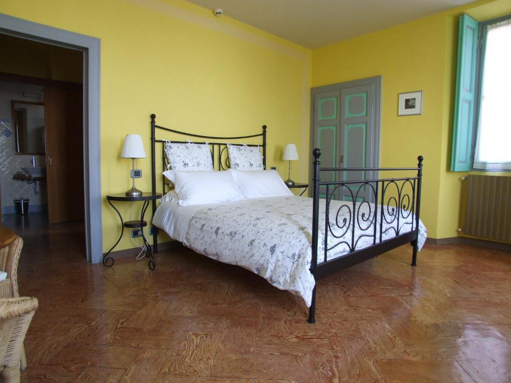 Locanda Chi Ghinn Verbania Phòng bức ảnh